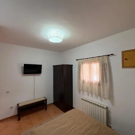 Casa Rural Tronchon Lantställe *