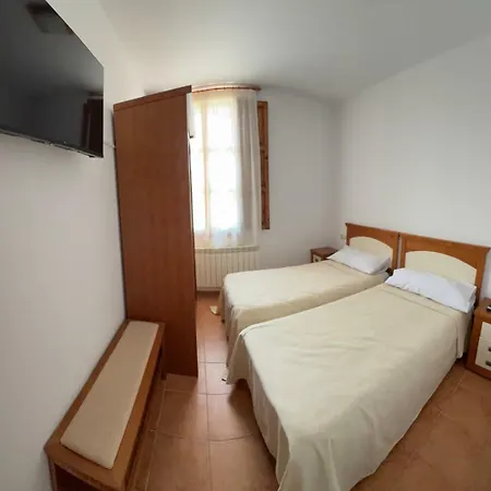 Casa Rural Tronchon Lantställe *